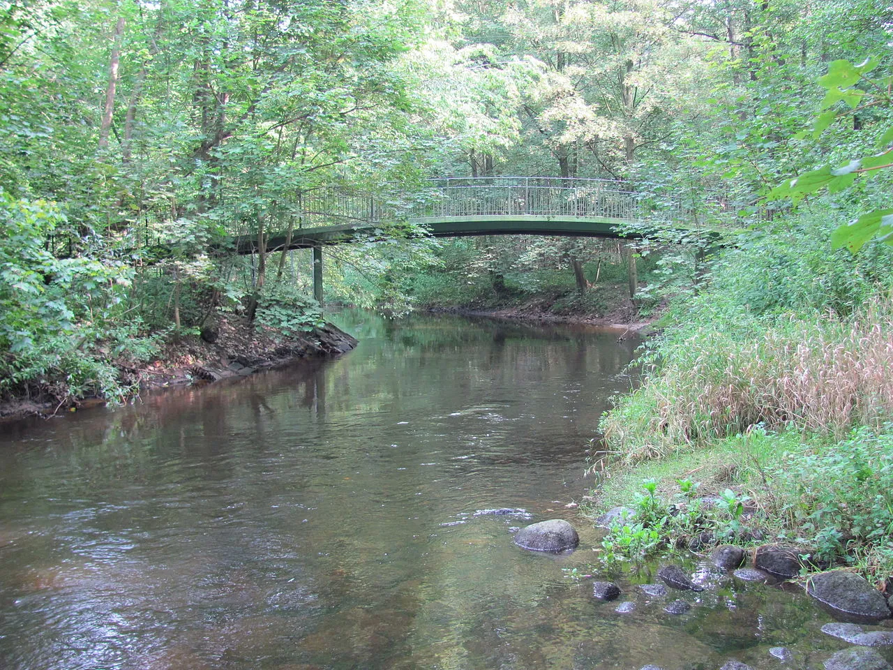 Alster bei Wellingsbüttel — Brücke nahe Gut Wellingsbüttel